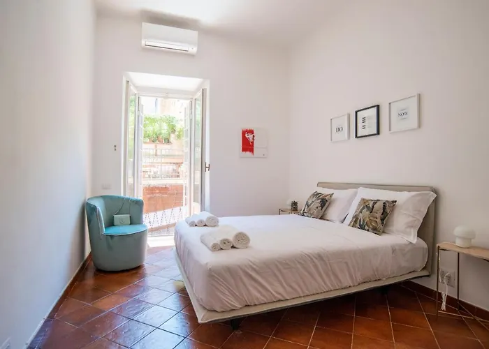 Colosseum, Monti, New Corithian House Up To 6 People